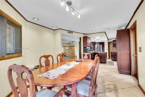 Villa ou maison à vendre à Fort Lauderdale, Floride: 4 chambres, 440.64 m2 № 1972079 - photo 26