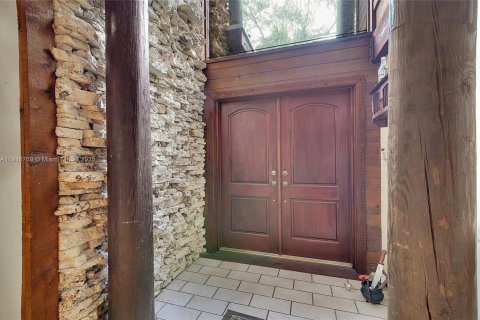 Villa ou maison à vendre à Fort Lauderdale, Floride: 4 chambres, 440.64 m2 № 1972079 - photo 9