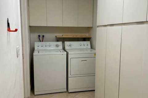 Appartement à louer à West Palm Beach, Floride: 2 chambres, 94.2 m2 № 2181961 - photo 17