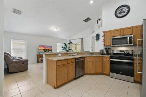 Casa en venta en Deltona, Florida, 3 dormitorios, 171.03 m2 № 1744908 - foto 16