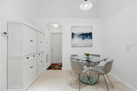Casa en venta en Deltona, Florida, 3 dormitorios, 171.03 m2 № 1744908 - foto 18