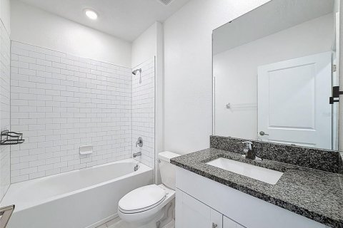 Купить виллу или дом в Лейкленд, Флорида 13 комнат, 317.26м2, № 1854384 - фото 29