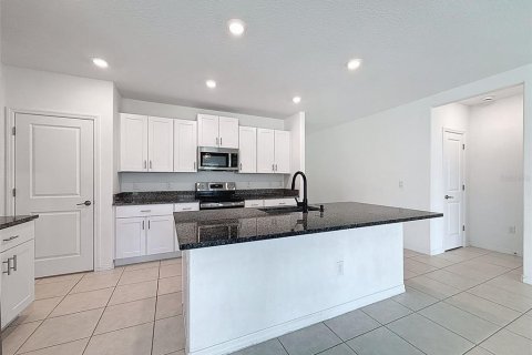 Купить виллу или дом в Лейкленд, Флорида 13 комнат, 317.26м2, № 1854384 - фото 9