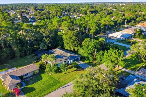 Villa ou maison à vendre à Palm Coast, Floride: 4 chambres, 185.53 m2 № 2415504 - photo 6