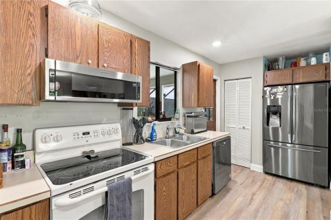 Villa ou maison à vendre à Palm Coast, Floride: 4 chambres, 185.53 m2 № 2415504 - photo 13