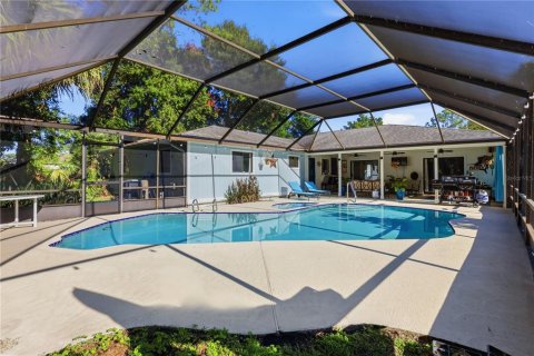 Villa ou maison à vendre à Palm Coast, Floride: 4 chambres, 185.53 m2 № 2415504 - photo 5