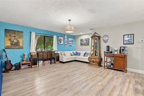 Villa ou maison à vendre à Palm Coast, Floride: 4 chambres, 185.53 m2 № 2415504 - photo 20