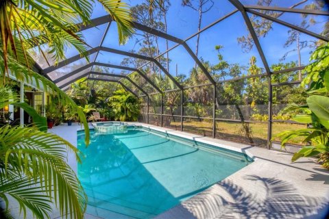 House in Englewood, Florida 3 bedrooms, 202.53 sq.m. № 1613707 - photo 28