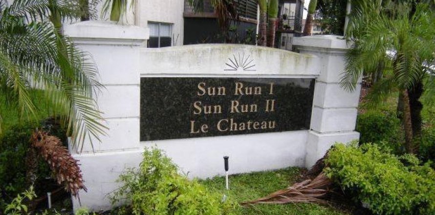 Condominio en Sunrise, Florida, 2 dormitorios № 2154187