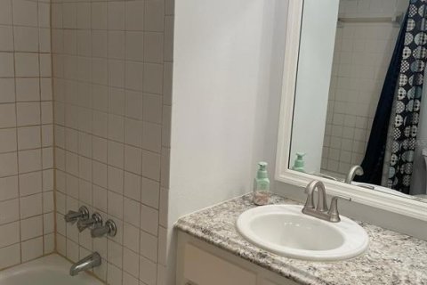 Купить кондоминиум в Ларго, Флорида 4 комнаты, 82.13м2, № 1680402 - фото 11