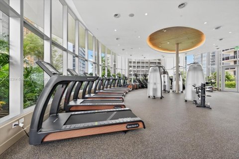 Copropriété à vendre à Miami, Floride: 1 chambre, 98.38 m2 № 2012111 - photo 25