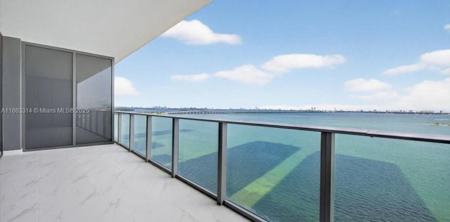 Condo à Miami, Floride, 1 chambre  № 2012111