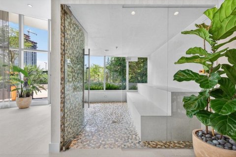 Copropriété à vendre à Miami, Floride: 1 chambre, 98.38 m2 № 2012111 - photo 22