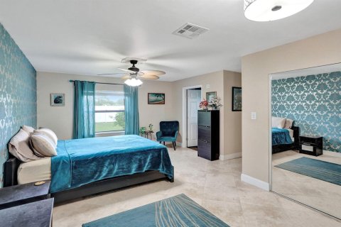 Villa ou maison à vendre à Lake Worth, Floride: 3 chambres, 154.68 m2 № 2398006 - photo 18