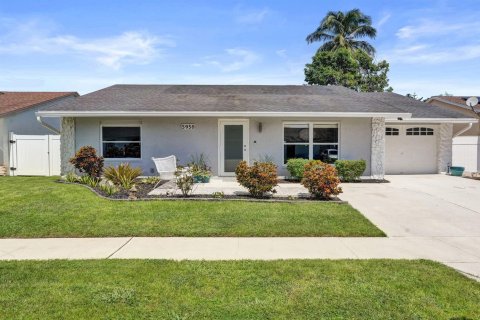 Villa ou maison à Lake Worth, Floride 3 chambres, 154.68 m2 № 2398006