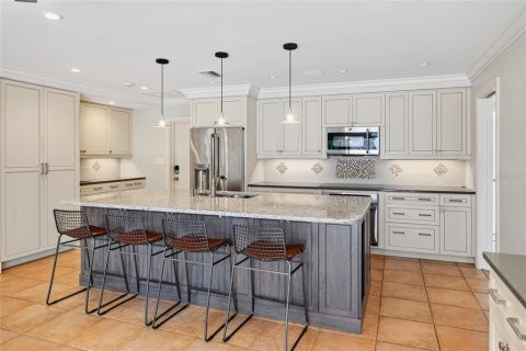 Villa ou maison à louer à Sarasota, Floride: 3 chambres, 229.93 m2 № 2156526 - photo 10