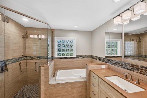 Villa ou maison à louer à Sarasota, Floride: 3 chambres, 229.93 m2 № 2156526 - photo 12