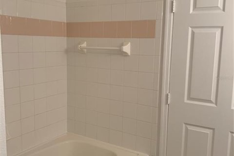 Condominio en alquiler en Tampa, Florida, 2 dormitorios, 127.55 m2 № 1907174 - foto 12