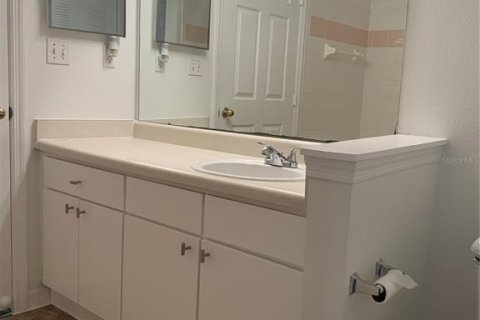 Condominio en alquiler en Tampa, Florida, 2 dormitorios, 127.55 m2 № 1907174 - foto 13