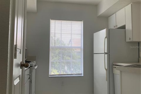 Condominio en alquiler en Tampa, Florida, 2 dormitorios, 127.55 m2 № 1907174 - foto 7