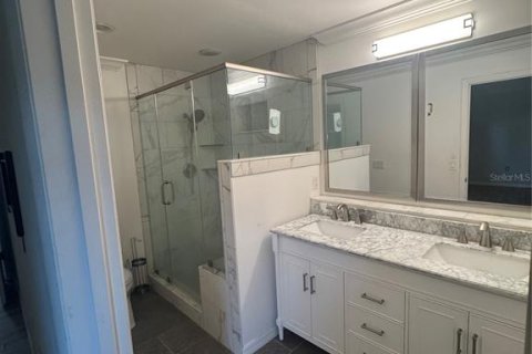 Casa en venta en Kissimmee, Florida, 4 dormitorios, 233.18 m2 № 1913154 - foto 11