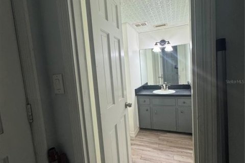 Casa en venta en Kissimmee, Florida, 4 dormitorios, 233.18 m2 № 1913154 - foto 4