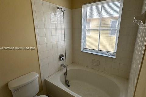 Condominio en venta en Royal Palm Beach, Florida, 2 dormitorios, 119.1 m2 № 2023068 - foto 14