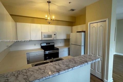 Condominio en venta en Royal Palm Beach, Florida, 2 dormitorios, 119.1 m2 № 2023068 - foto 6