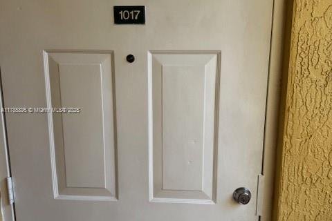 Condominio en Royal Palm Beach, Florida, 2 dormitorios  № 2023068