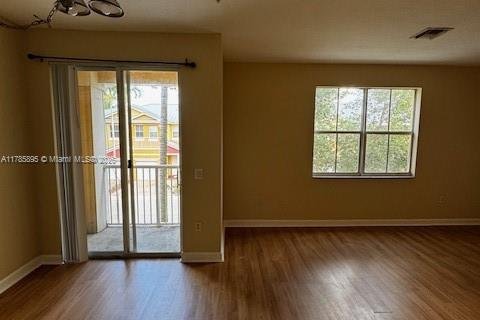 Condominio en venta en Royal Palm Beach, Florida, 2 dormitorios, 119.1 m2 № 2023068 - foto 4