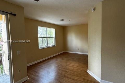 Condominio en venta en Royal Palm Beach, Florida, 2 dormitorios, 119.1 m2 № 2023068 - foto 3