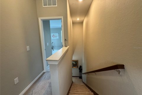 Townhouse in Venice, Florida 3 bedrooms, 181.07 sq.m. № 2427250 - photo 14