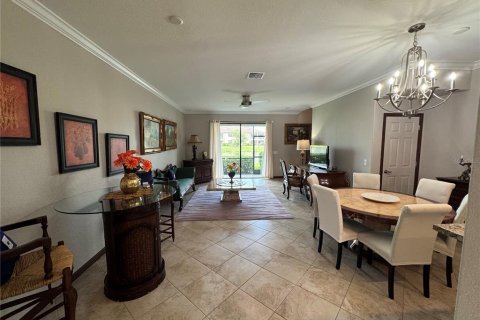 Townhouse in Venice, Florida 3 bedrooms, 181.07 sq.m. № 2427250 - photo 5