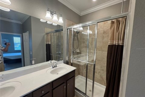 Townhouse in Venice, Florida 3 bedrooms, 181.07 sq.m. № 2427250 - photo 20