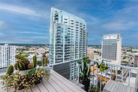 Condo in Tampa, Florida, 1 bedroom  № 1797919 - photo 23