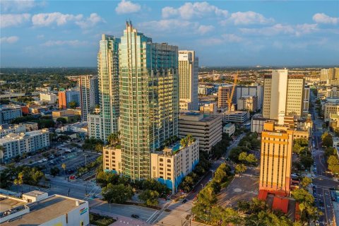 Condo in Tampa, Florida, 1 bedroom  № 1797919 - photo 3