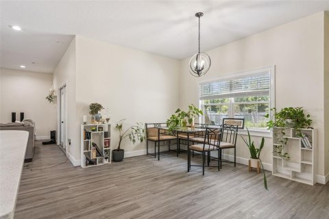 Casa en venta en Ocala, Florida, 5 dormitorios, 236.62 m2 № 2133445 - foto 10