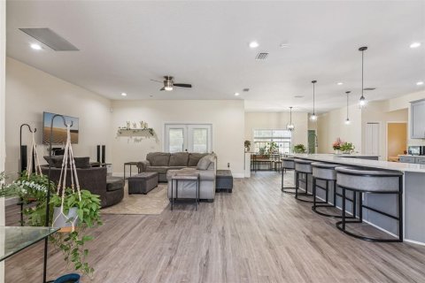 Casa en venta en Ocala, Florida, 5 dormitorios, 236.62 m2 № 2133445 - foto 8