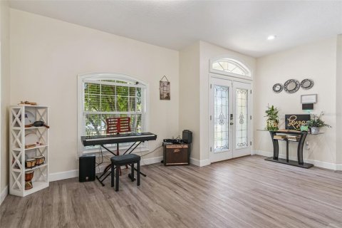 Casa en venta en Ocala, Florida, 5 dormitorios, 236.62 m2 № 2133445 - foto 2
