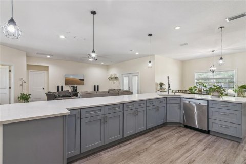Casa en venta en Ocala, Florida, 5 dormitorios, 236.62 m2 № 2133445 - foto 14