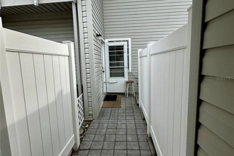 Condominio en venta en Tampa, Florida, 3 dormitorios, 123.1 m2 № 1832805 - foto 25