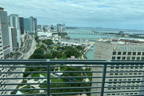 Condo in Miami, Florida, 1 bedroom  № 2052911 - photo 10