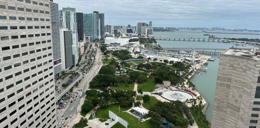 Condo in Miami, Florida, 1 bedroom  № 2052911