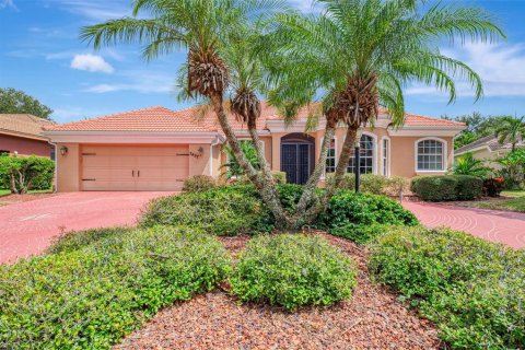 House in Sarasota, Florida 4 bedrooms, 263.47 sq.m. № 2369047