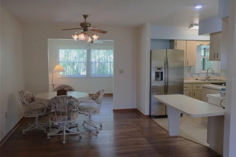 Casa en venta en Leesburg, Florida, 2 dormitorios, 113.71 m2 № 1902638 - foto 10