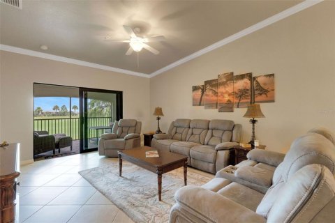 Condo in Bradenton, Florida, 2 bedrooms  № 1869446 - photo 22