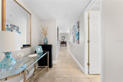 Copropriété à vendre à Sarasota, Floride: 1 chambre, 91.14 m2 № 2230991 - photo 3