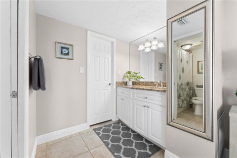 Copropriété à vendre à Sarasota, Floride: 1 chambre, 91.14 m2 № 2230991 - photo 15