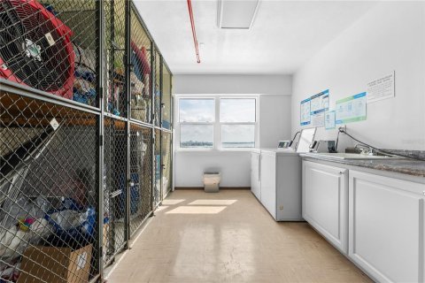 Copropriété à vendre à Sarasota, Floride: 1 chambre, 91.14 m2 № 2230991 - photo 24