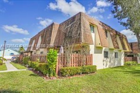 Adosado en venta en North Lauderdale, Florida, 3 dormitorios, 130.34 m2 № 1920782 - foto 6
